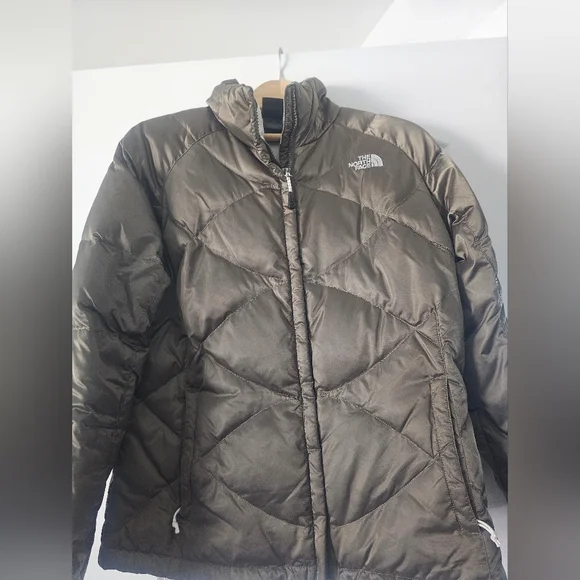 The North Face Women's coco Brown Puffer Jacket - Picture 1 of 3